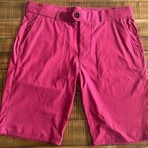 Greyson golf shorts- excellent condition